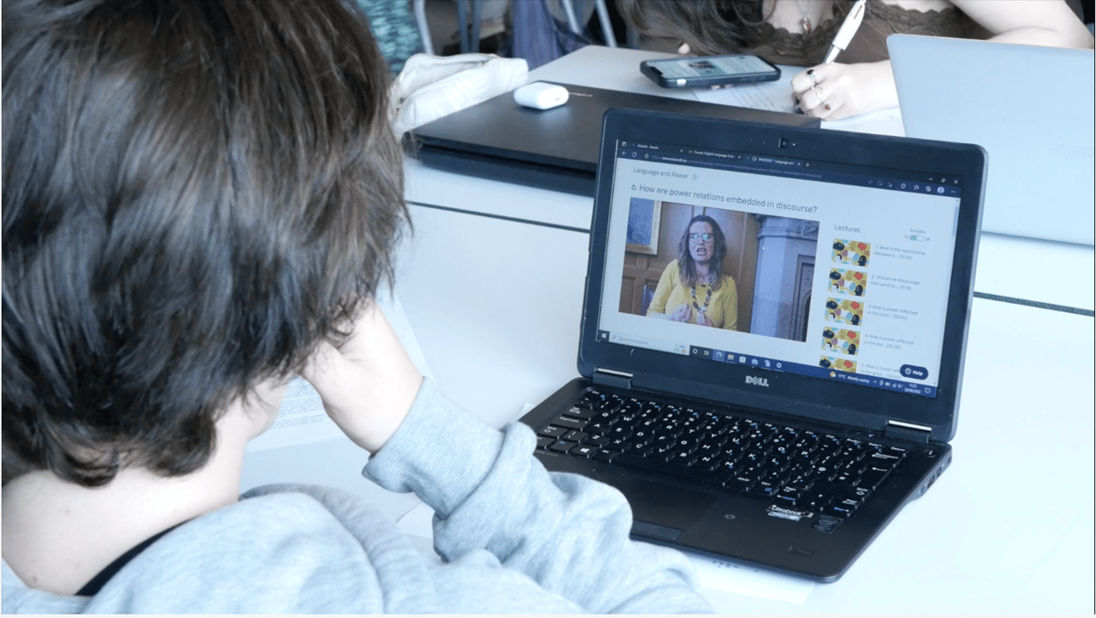 BHASVIC_MASSOLIT in classroom_landscape_4